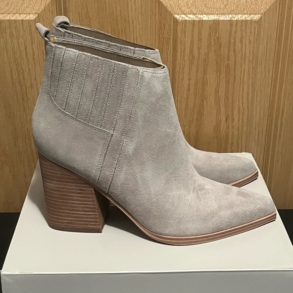 Marc Fisher LTD Orlanda Medium Gray Bootie Size 10 Western Suede Leather New IB - Picture 9 of 16